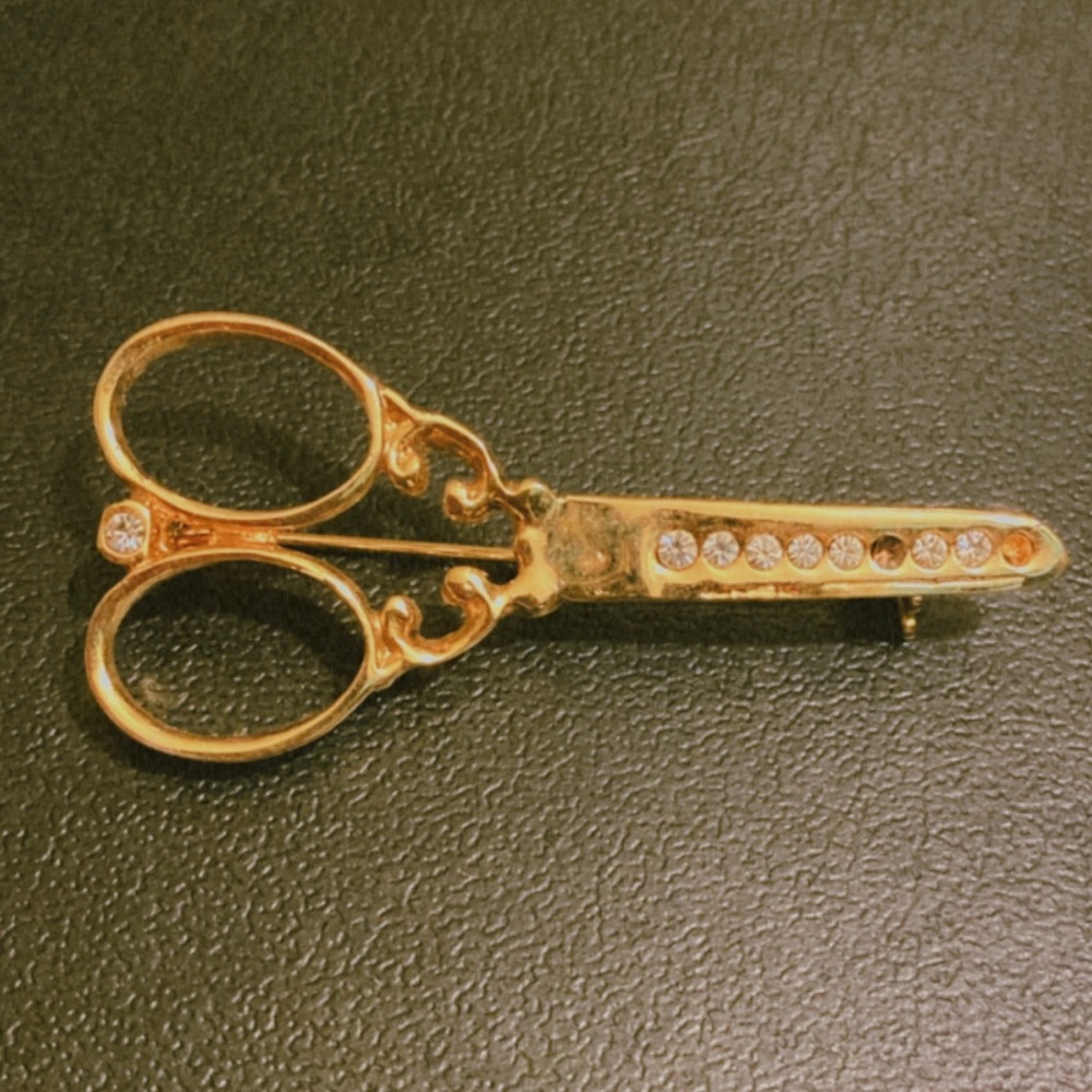 Brooche Pin